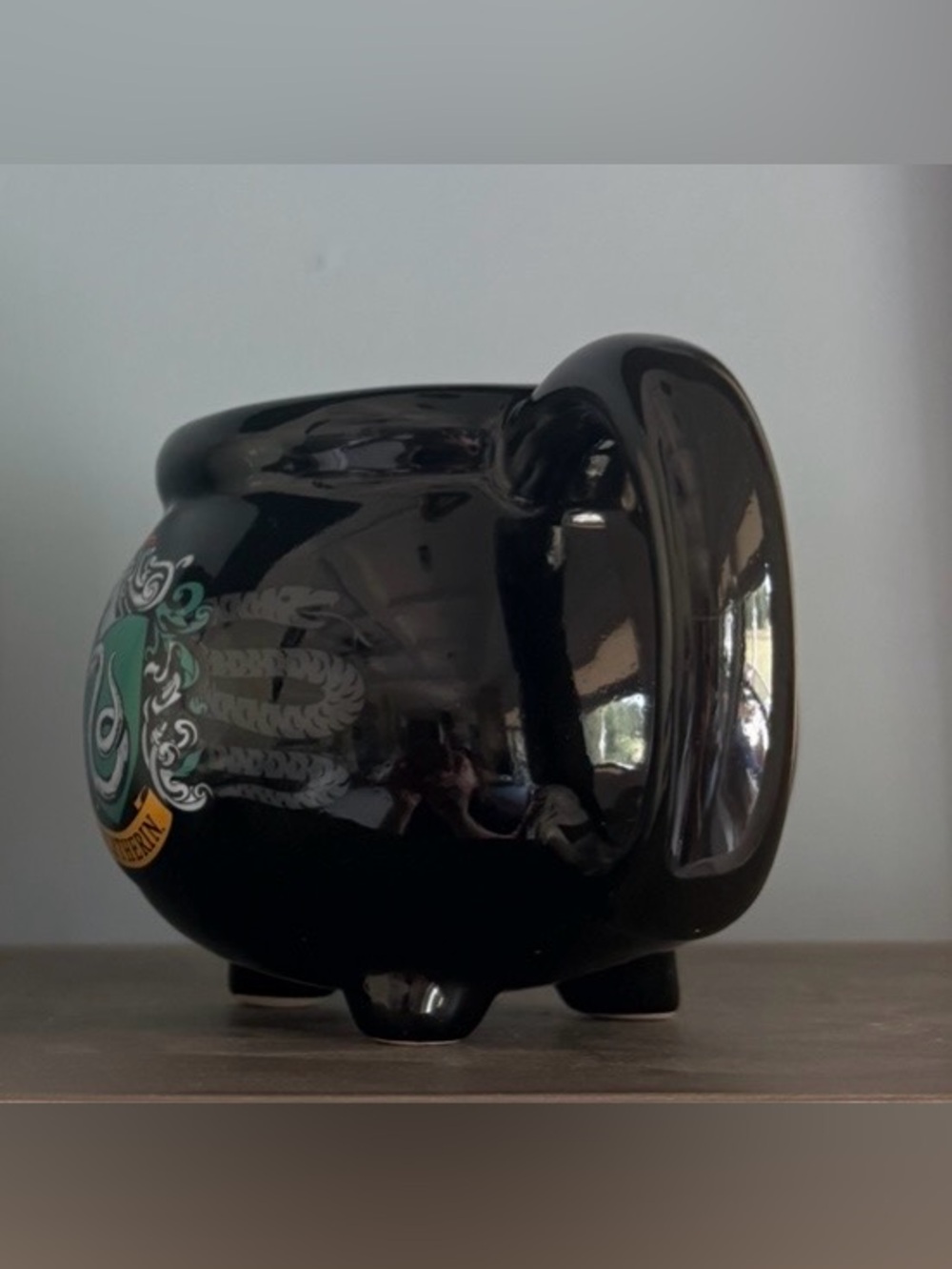 Harry Potter Slytherin Cauldron Mug Green Crest Black Ceramic Cup - Picture 8 of 9